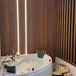 מלון Festim 4*