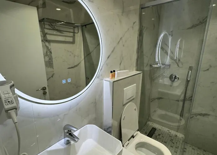 Festim Hotel Kanine