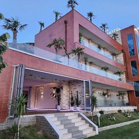Festim Hotel 4*